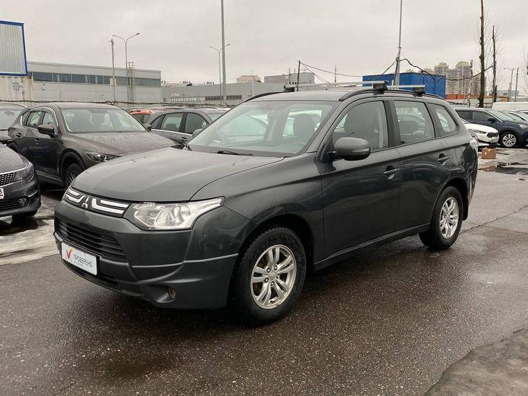 Mitsubishi Outlander, 2014