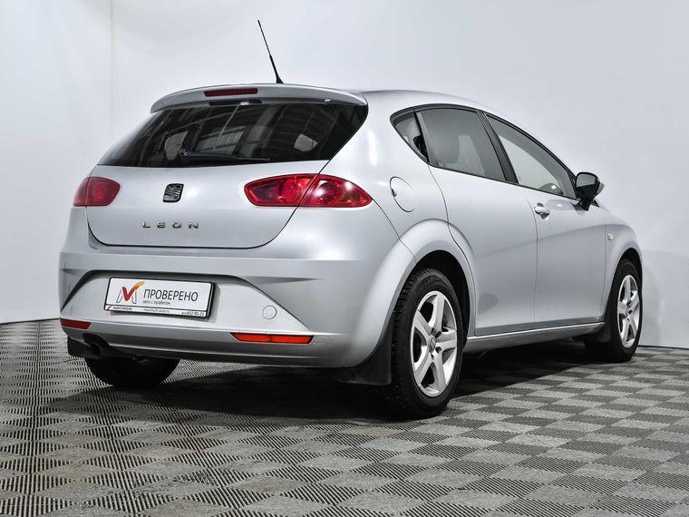 SEAT Leon, 2011 - вид 3