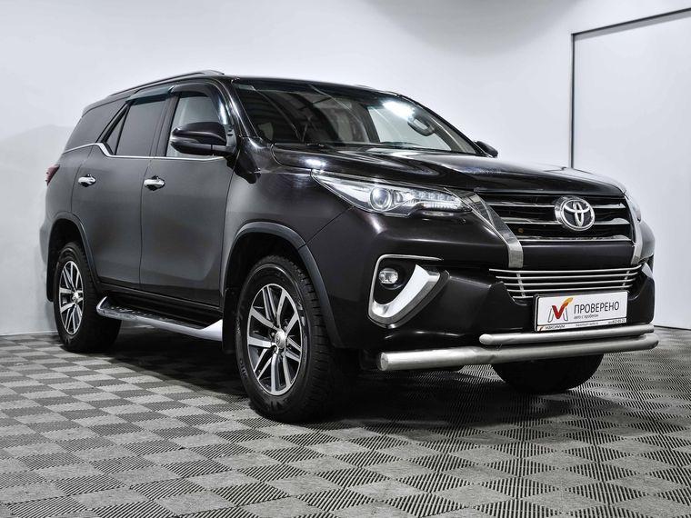 Toyota Fortuner, 2017 - вид 3