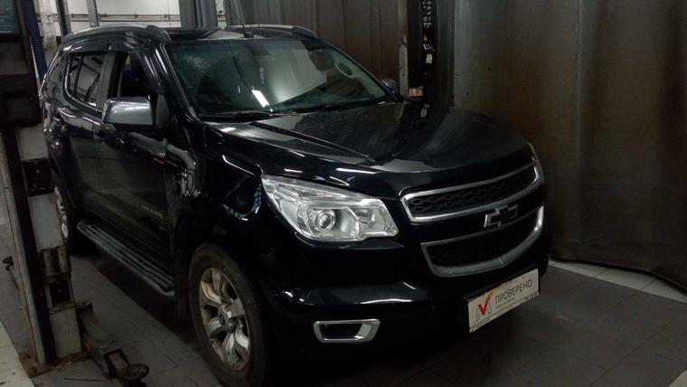 Chevrolet TrailBlazer 2014 года, 308 354 км - вид 2