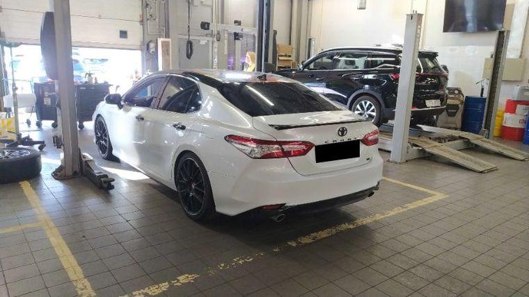 Toyota Camry,  - вид 3