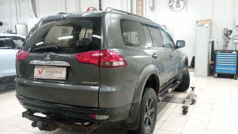 Mitsubishi Pajero Sport,  - вид 2