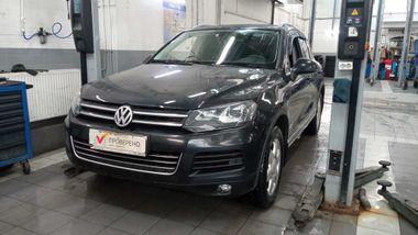 Volkswagen Touareg 2010 года, 488 478 км - вид 1