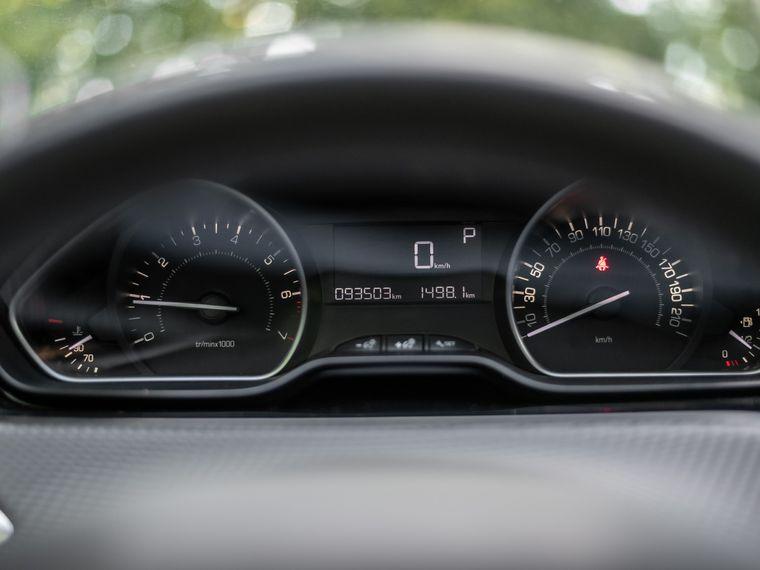 Peugeot 2008,  - вид 4