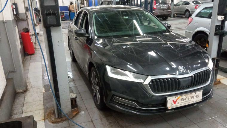 Skoda Octavia 2021 года, 109 927 км - вид 2