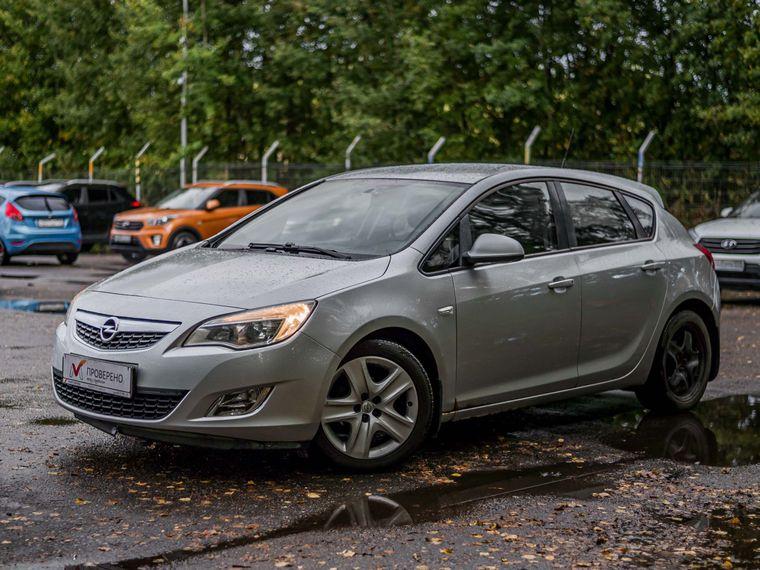 Opel Astra 2011 года, 170 205 км - вид 1