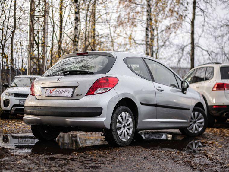 Peugeot 207 2010 года, 101 000 км - вид 2