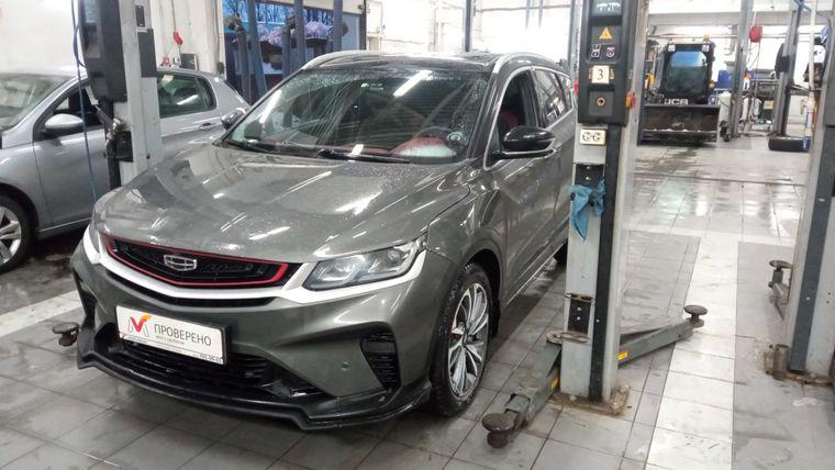 Geely Coolray 2023 года, 58 000 км - вид 1