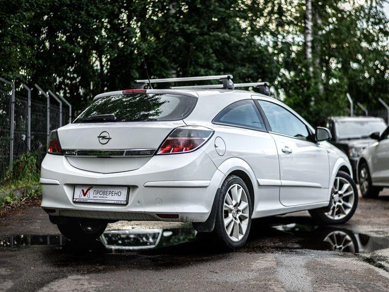 Opel Astra GTC,  - вид 1