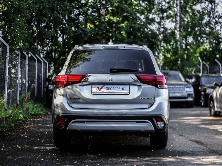 Mitsubishi Outlander,  - вид 3