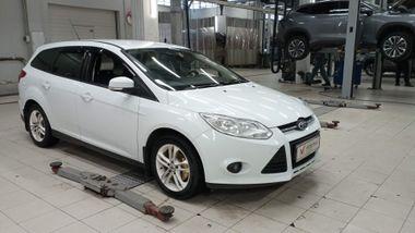 Ford Focus 2013 года, 184 939 км - вид 2