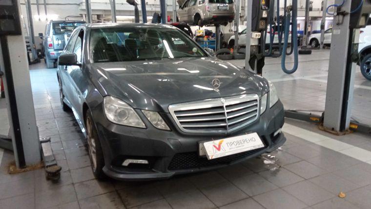 Mercedes-Benz E-класс 2011 года, 176 576 км - вид 2