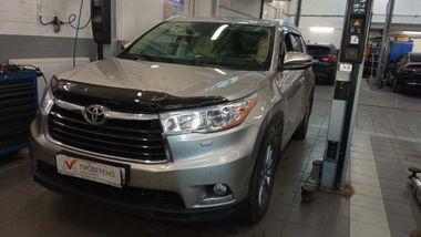 Toyota Highlander 2014 года, 150 000 км - вид 1