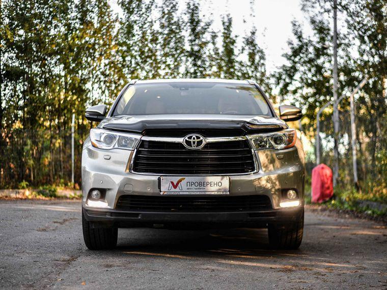 Toyota Highlander,  - вид 2