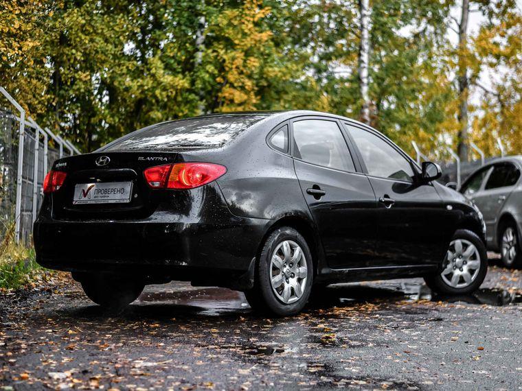 Hyundai Elantra,  - вид 1