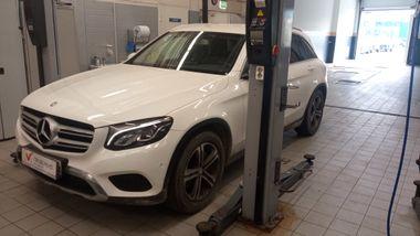 Mercedes-Benz GLC-класс 2015 года, 158 505 км - вид 1