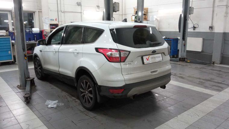Ford Kuga,  - вид 3