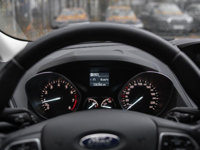 Ford Kuga,  - вид 4