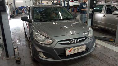 Hyundai Solaris 2011 года, 174 517 км - вид 2