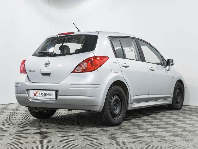 Nissan Tiida, 2010 - вид 1