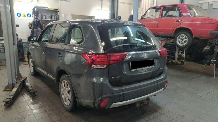 Mitsubishi Outlander,  - вид 3