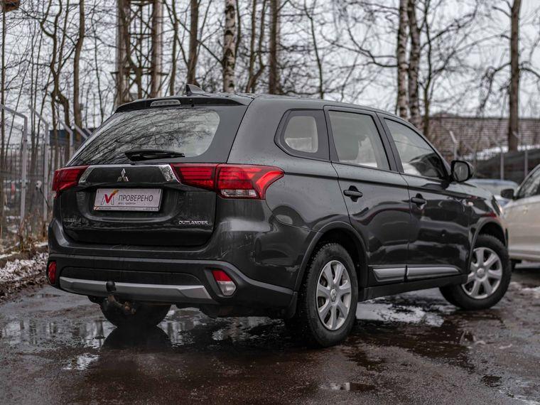 Mitsubishi Outlander,  - вид 1