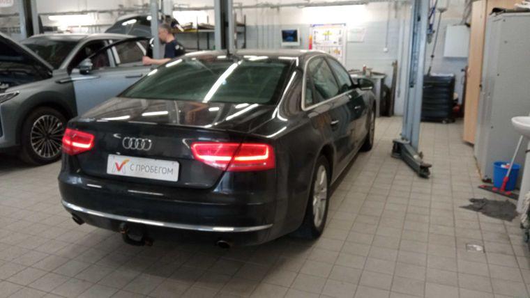 Audi A8,  - вид 2