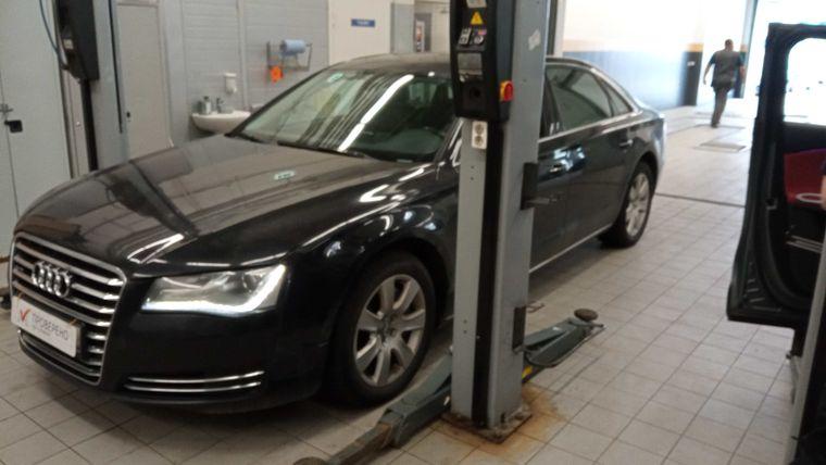Audi A8, 