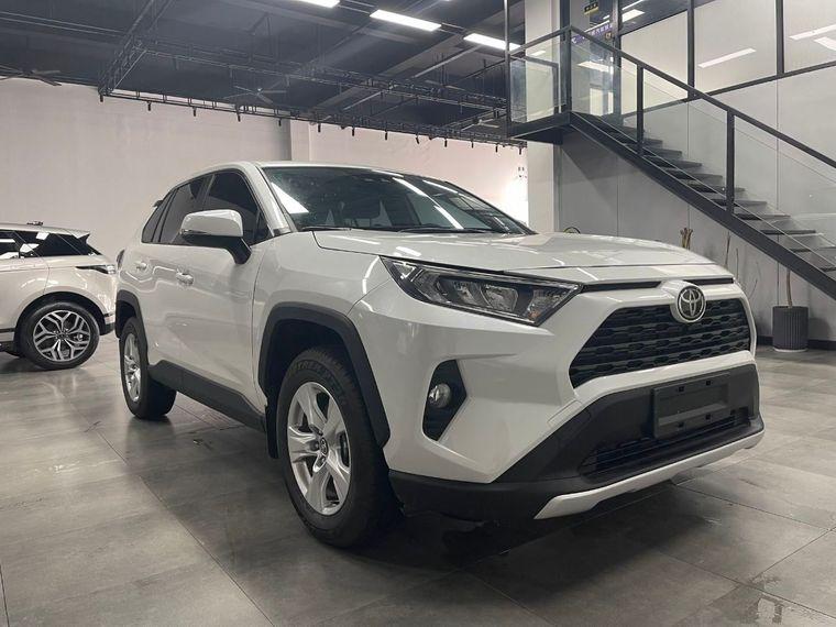 Toyota RAV4, 2023 - вид 2