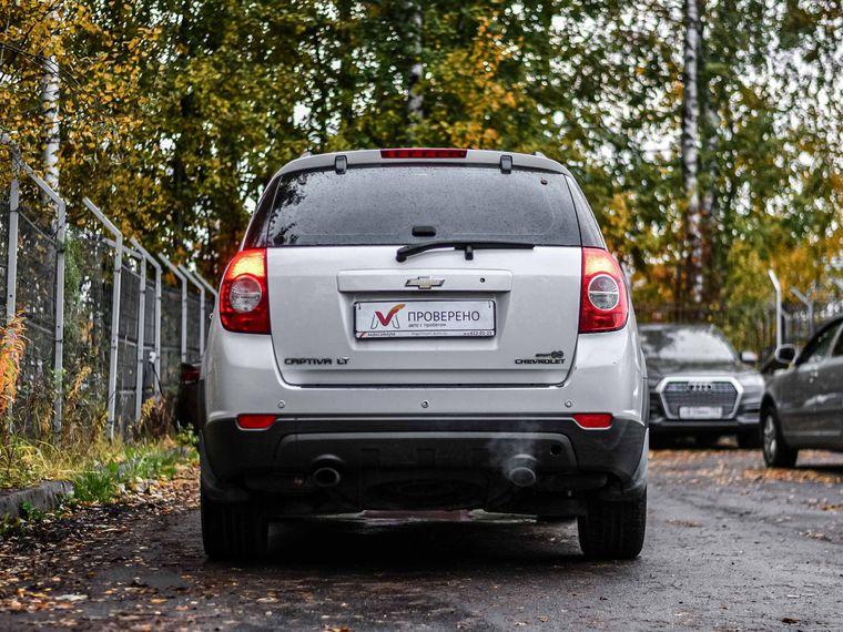 Chevrolet Captiva,  - вид 3