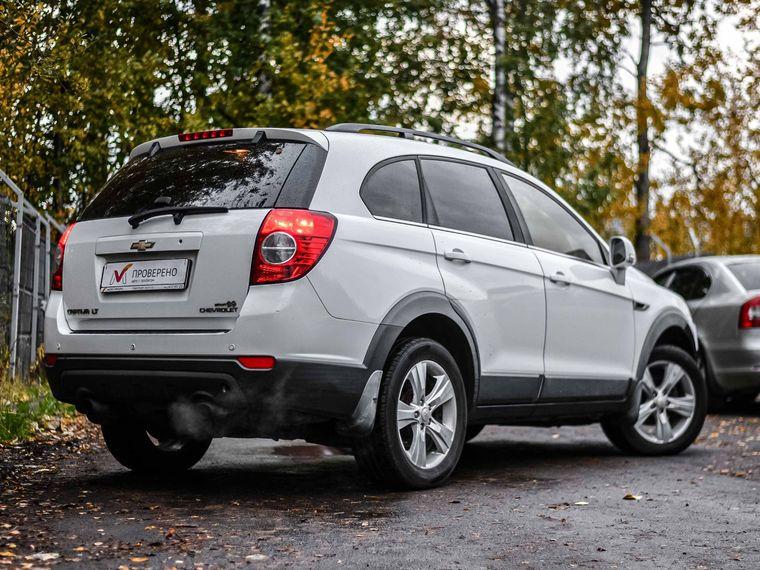 Chevrolet Captiva,  - вид 1
