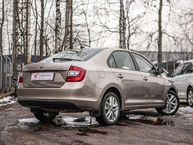 Skoda Rapid,  - вид 1