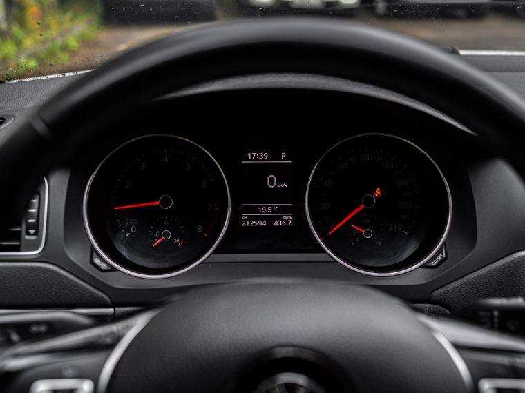 Volkswagen Jetta,  - вид 4