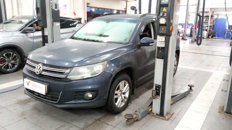 Volkswagen Tiguan 2014 года, 184 000 км - вид 1