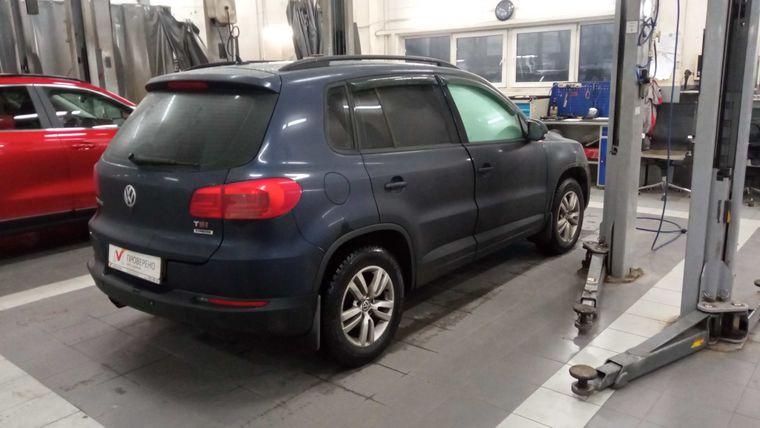 Volkswagen Tiguan,  - вид 2