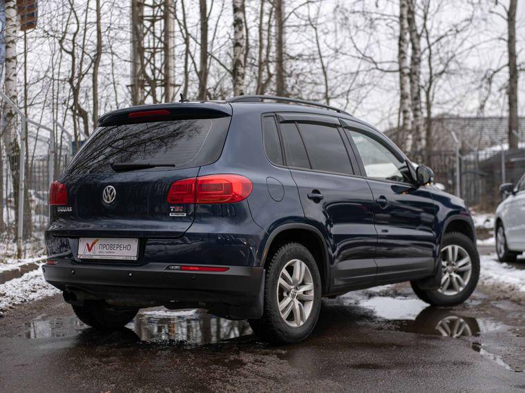 Volkswagen Tiguan,  - вид 1