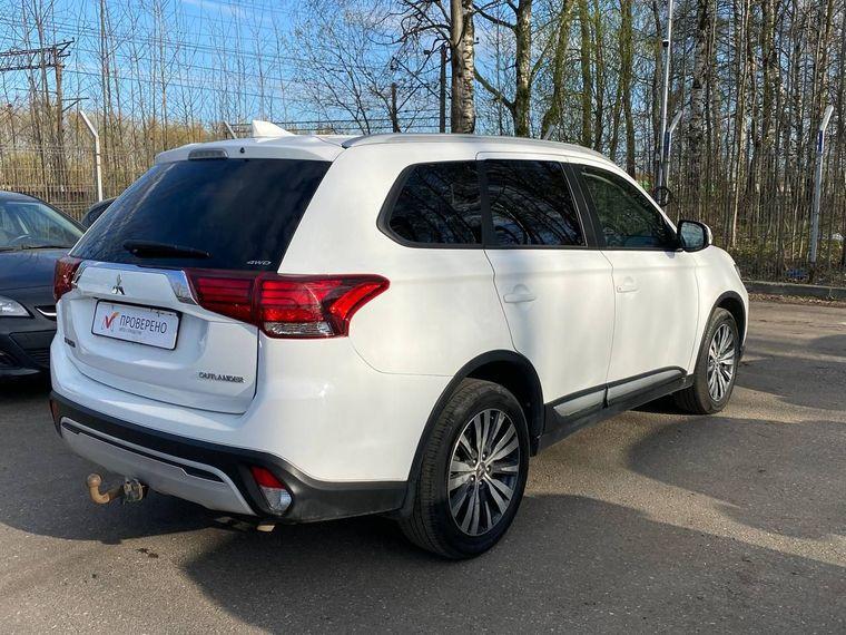 Mitsubishi Outlander, 2019 - вид 3