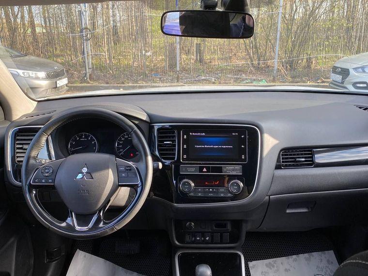 Mitsubishi Outlander,  - вид 3
