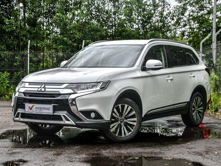 Mitsubishi Outlander, 