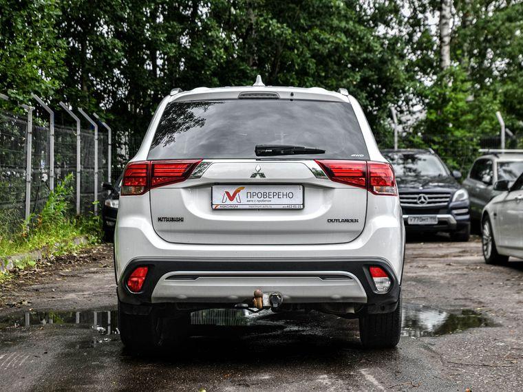 Mitsubishi Outlander,  - вид 2