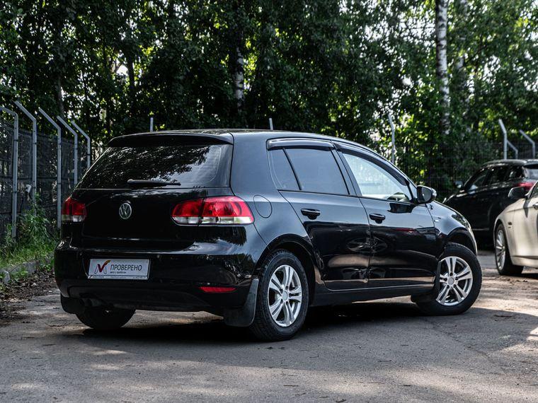 Volkswagen Golf,  - вид 1