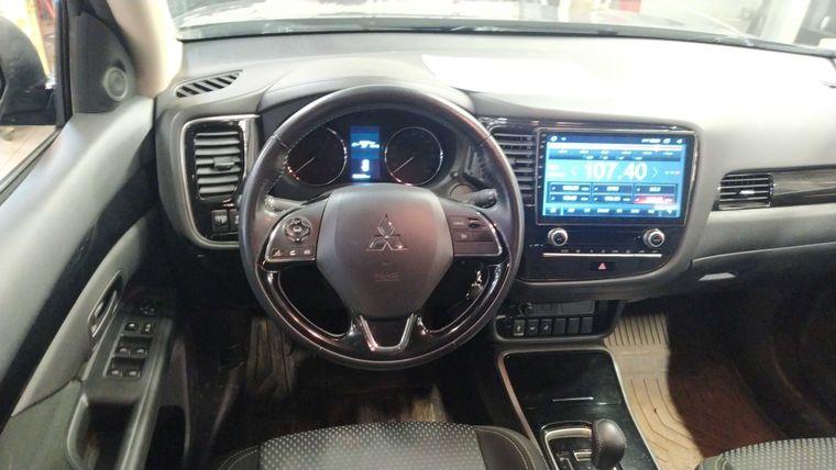 Mitsubishi Outlander,  - вид 4