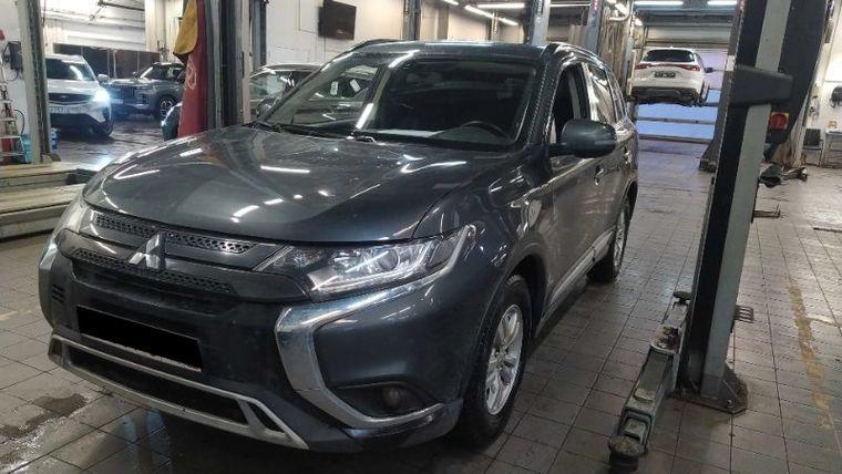 Mitsubishi Outlander, 