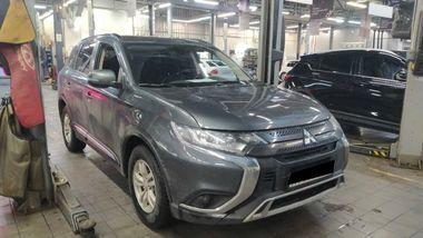 Mitsubishi Outlander 2022 года, 103 620 км - вид 2