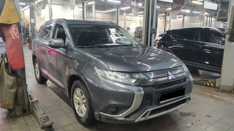 Mitsubishi Outlander,  - вид 1
