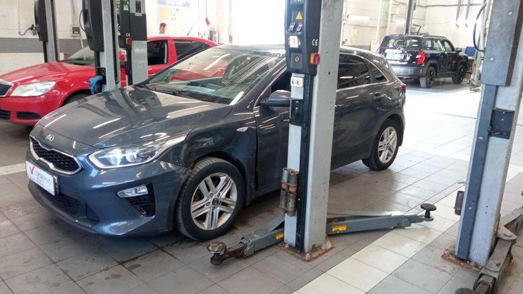 Kia Ceed 2021 года, 75 342 км - вид 1