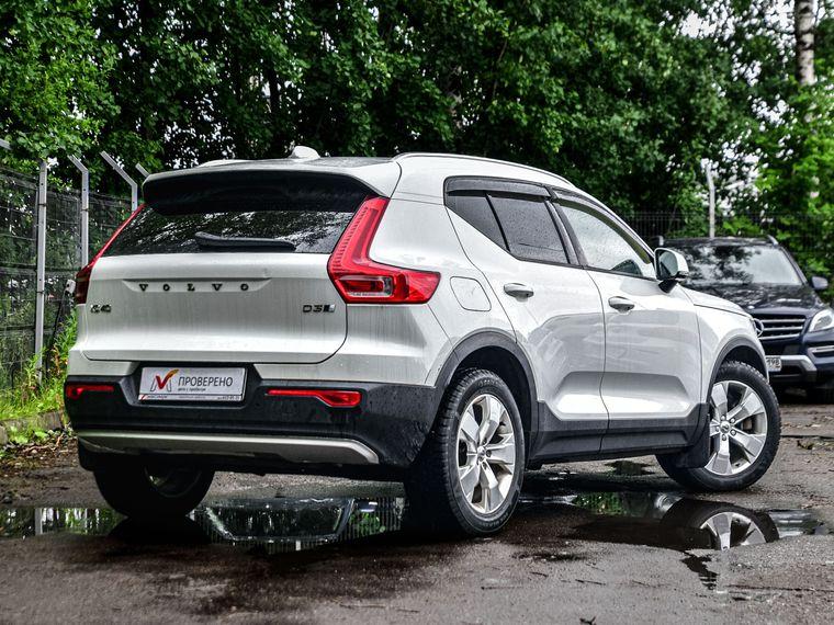 Volvo XC40,  - вид 1