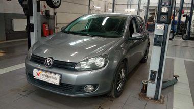 Volkswagen Golf 2010 года, 244 303 км - вид 1