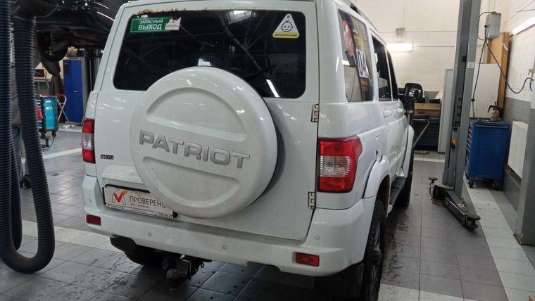 УАЗ Patriot,  - вид 2