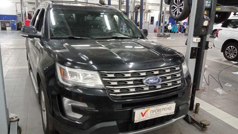 Ford Explorer 2017 года, 191 944 км - вид 2
